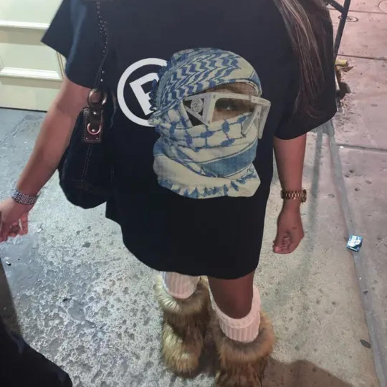 AZELIA© "NO FACE, NO CASE" TEE