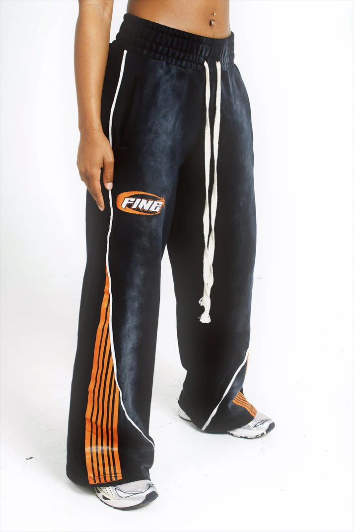 AZELIA© “FINE BURN” SWEATPANTS