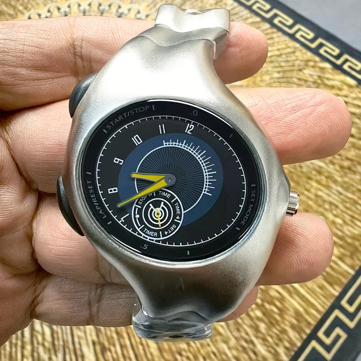 RETROGRADE “SOLAR ARC” WATCH