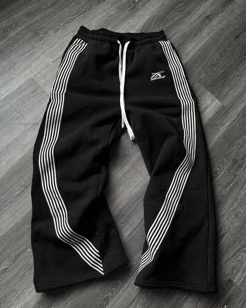 AZELIA© "BLACK" SWEATPANTS